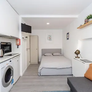  Apartamento Guestready - Minimalist Studio In Downtown