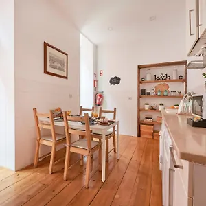 Casa Portuguesa Fanqueiros Apartment